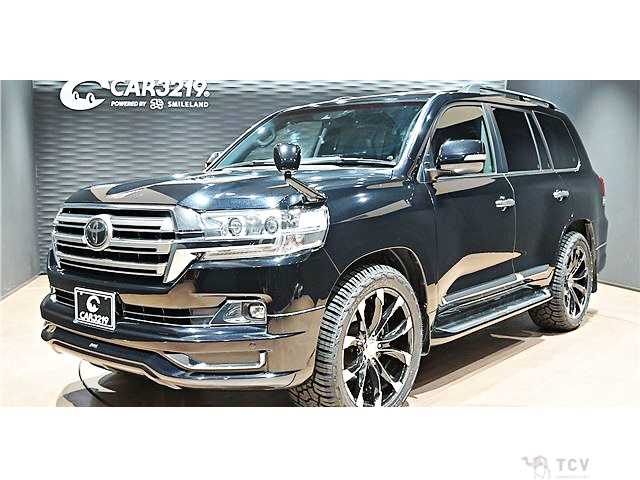2017 Toyota Land Cruiser