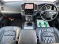 2017 Toyota Land Cruiser