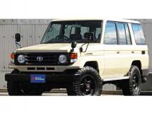 2004 Toyota Land Cruiser