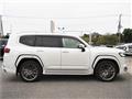 2023 Toyota Land Cruiser
