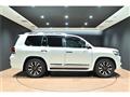 2021 Toyota Land Cruiser