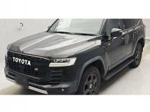 2021 Toyota Land Cruiser