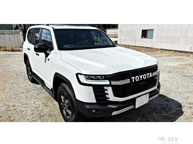 2025 Toyota Land Cruiser