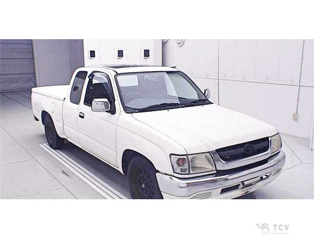 2003 Toyota Hilux