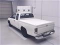 2003 Toyota Hilux