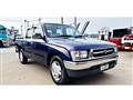 2000 Toyota Hilux