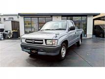2004 Toyota Hilux