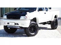 2003 Toyota Hilux
