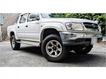 2002 Toyota Hilux