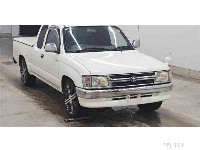 2000 Toyota Hilux