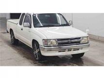 2000 Toyota Hilux