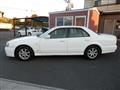 2000 Nissan Skyline