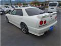 2000 Nissan Skyline