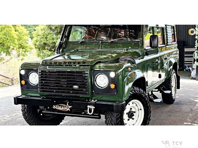 2002 Land Rover Defender