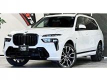 2025 BMW X7