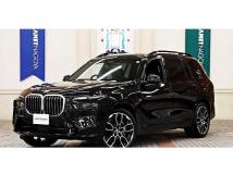 2025 BMW X7