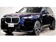 2023 BMW X7