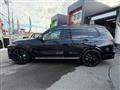 2023 BMW X7