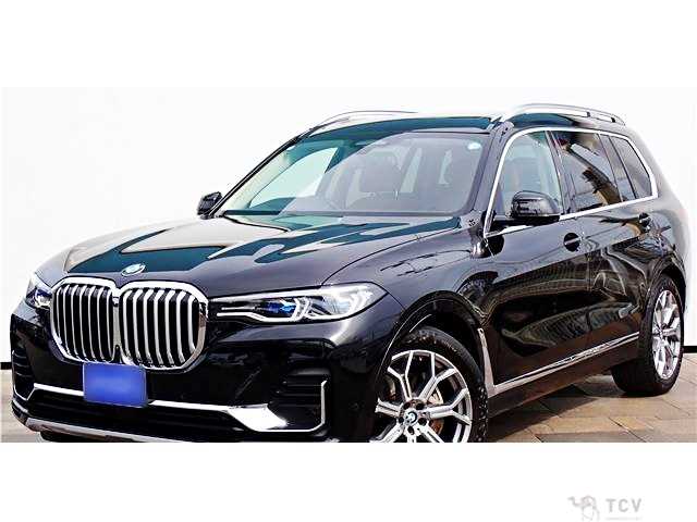 2022 BMW X7