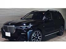 2022 BMW X7