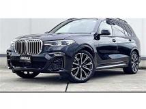 2021 BMW X7