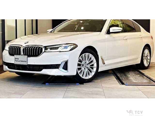 2022 BMW 5 Series