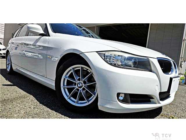2011 BMW 3 Series
