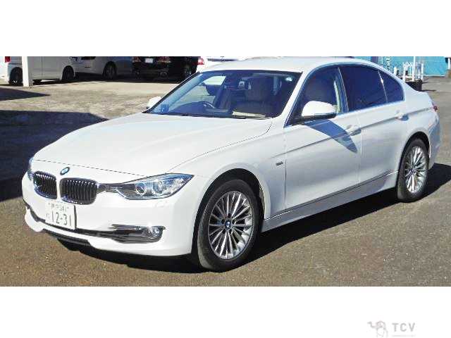 2013 BMW 3 Series