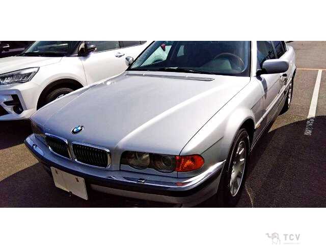 2001 BMW 7 Series