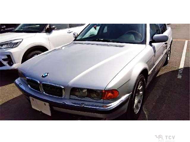 2001 BMW 7 Series