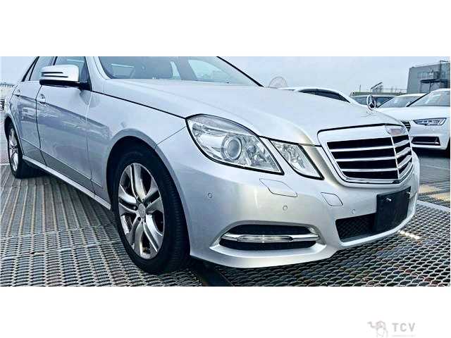 2009 Mercedes-Benz E-Class
