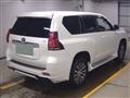 2020 Toyota Land Cruiser Prado