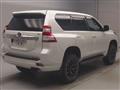 2016 Toyota Land Cruiser Prado