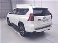 2021 Toyota Land Cruiser Prado