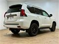 2022 Toyota Land Cruiser Prado