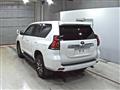 2022 Toyota Land Cruiser Prado