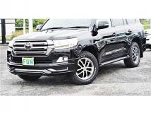 2018 Toyota Land Cruiser