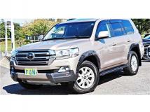 2018 Toyota Land Cruiser