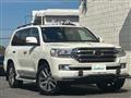 2017 Toyota Land Cruiser