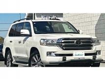 2017 Toyota Land Cruiser