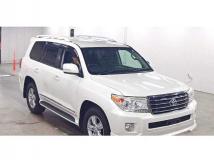 2013 Toyota Land Cruiser