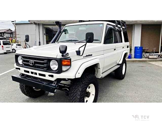2004 Toyota Land Cruiser
