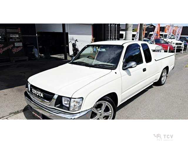2002 Toyota Hilux