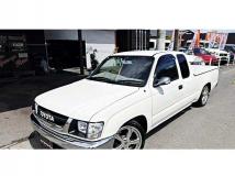 2002 Toyota Hilux