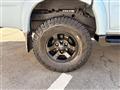 2003 Toyota Hilux
