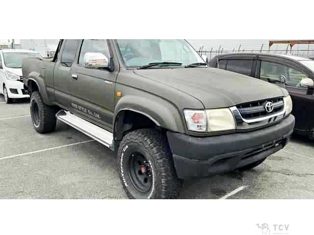 2002 Toyota Hilux