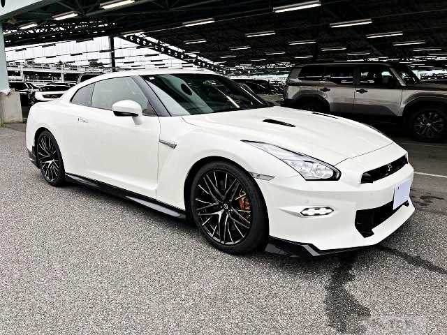 2025 Nissan Nissan GT-R