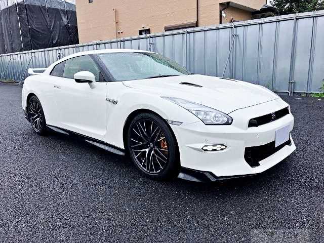 2025 Nissan Nissan GT-R