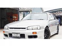 2000 Nissan Skyline