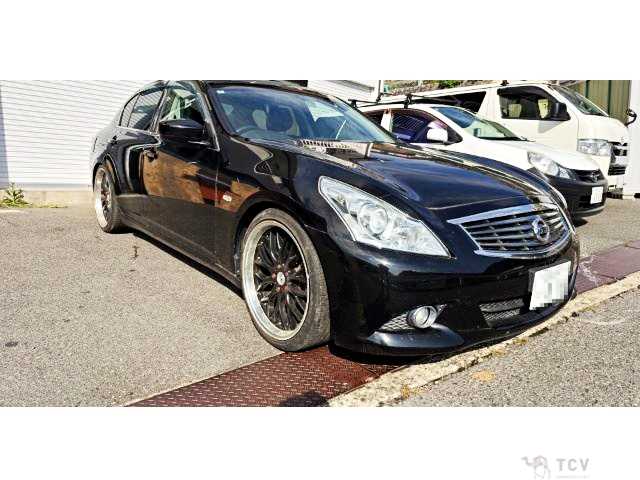 2010 Nissan Skyline